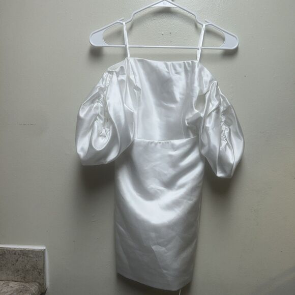 Lulus significant sensation satin off-shoulder mini dress S Off White Elope Wed - Picture 2 of 7